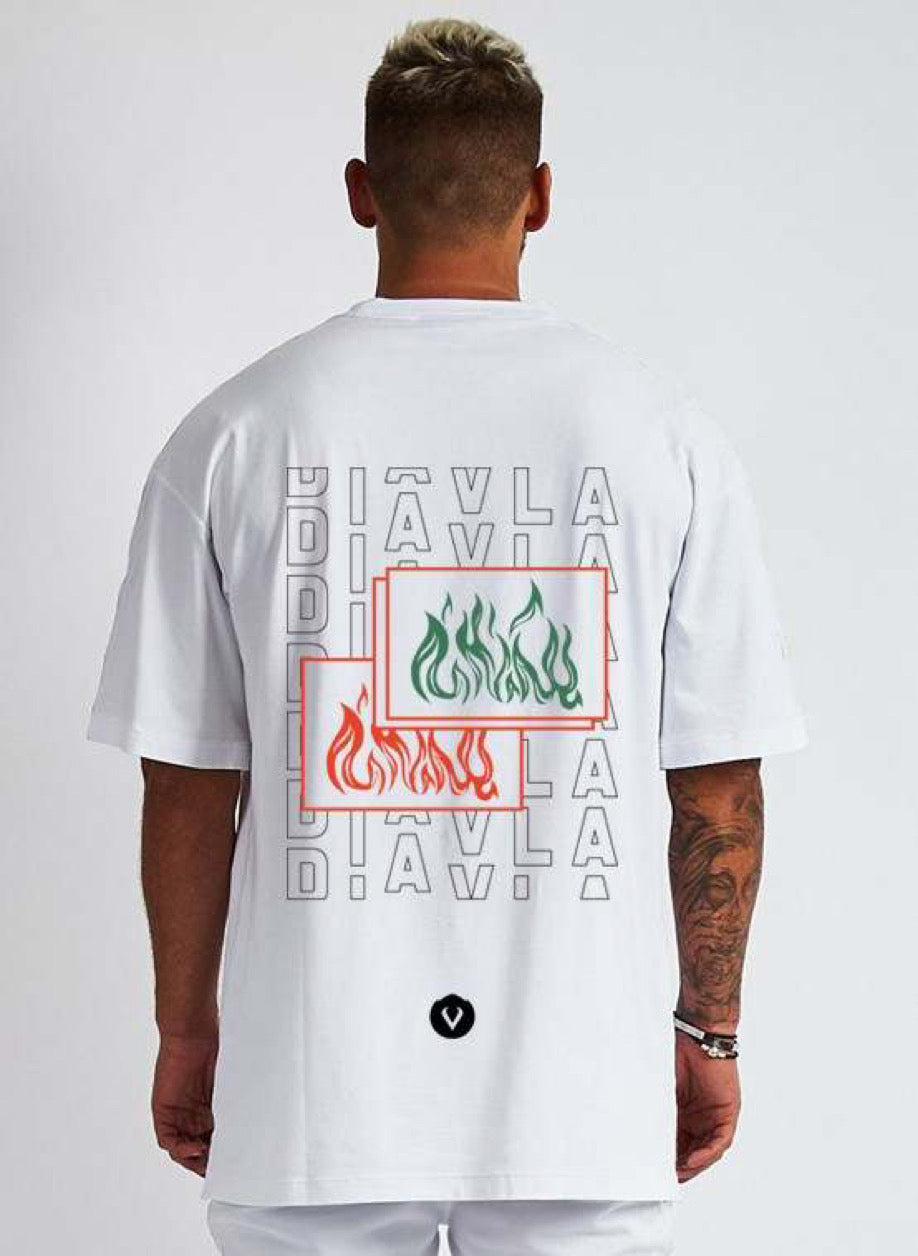 Camiseta Diavla Oversize